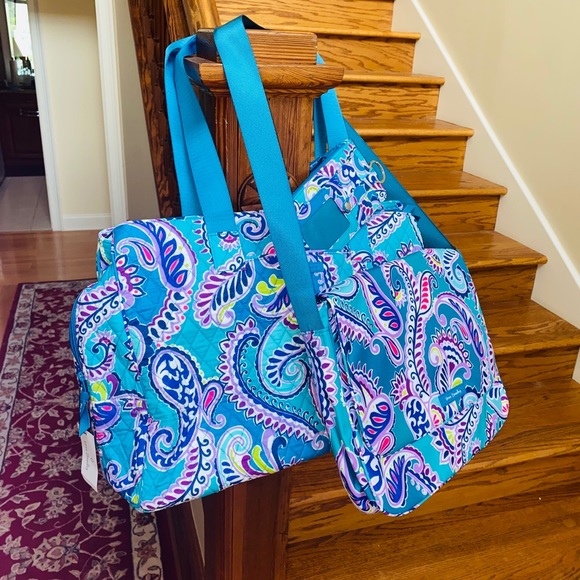 Vera Bradley Lighten Up Messenger Bag Waikiki Blue - Picture 11 of 11